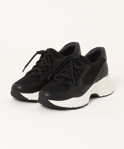 tsumori chisato WALK(ツモリチサトウォーク)の「厚底レースアップニットスニーカー(スニーカー・レディース・ブラック/アイボリー・22.0cm/22.5cm/24.0cm/24.5cm/23.0cm/23.5cm)」の1枚目の写真
