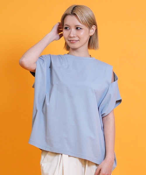 Ungrid(アングリッド)の「Ungrid/アングリッド 半袖 Tシャツ ショルダースリット 水陸両用 561301 UT(Tシャツ/カットソー・レディース・ブラック/ブルー/ホワイト・M)」の3枚目の写真