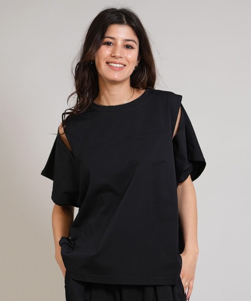Ungrid(アングリッド)の「Ungrid/アングリッド 半袖 Tシャツ ショルダースリット 水陸両用 561301 UT(Tシャツ/カットソー・レディース・ブラック/ブルー/ホワイト・M)」の2枚目の写真