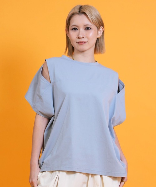 Ungrid(アングリッド)の「Ungrid/アングリッド 半袖 Tシャツ ショルダースリット 水陸両用 561301 UT(Tシャツ/カットソー・レディース・ブラック/ブルー/ホワイト・M)」の20枚目の写真