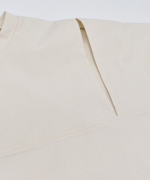 Ungrid(アングリッド)の「Ungrid/アングリッド 半袖 Tシャツ ショルダースリット 水陸両用 561301 UT(Tシャツ/カットソー・レディース・ブラック/ブルー/ホワイト・M)」の11枚目の写真