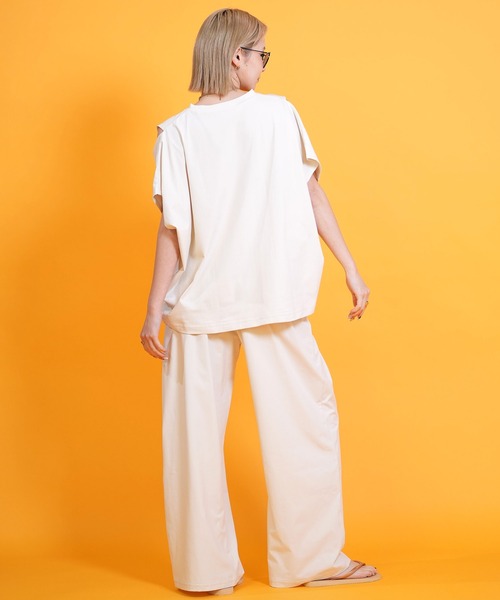 Ungrid(アングリッド)の「Ungrid/アングリッド 半袖 Tシャツ ショルダースリット 水陸両用 561301 UT(Tシャツ/カットソー・レディース・ブラック/ブルー/ホワイト・M)」の9枚目の写真