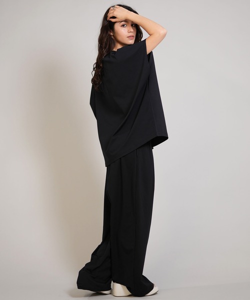 Ungrid(アングリッド)の「Ungrid/アングリッド 半袖 Tシャツ ショルダースリット 水陸両用 561301 UT(Tシャツ/カットソー・レディース・ブラック/ブルー/ホワイト・M)」の18枚目の写真