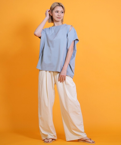 Ungrid(アングリッド)の「Ungrid/アングリッド 半袖 Tシャツ ショルダースリット 水陸両用 561301 UT(Tシャツ/カットソー・レディース・ブラック/ブルー/ホワイト・M)」の22枚目の写真