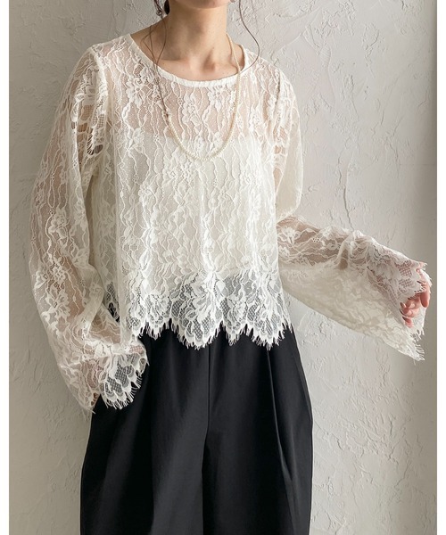 She's Closet(シーズクローゼット)の「長袖 シースルー/シアー スカラップレースブラウス 花柄トップス(シャツ/ブラウス・レディース・ブラック/アイボリー・FREE)」の5枚目の写真