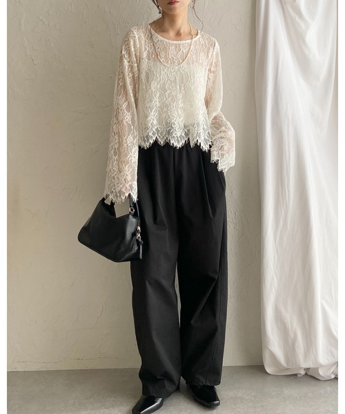 She's Closet(シーズクローゼット)の「長袖 シースルー/シアー スカラップレースブラウス 花柄トップス(シャツ/ブラウス・レディース・ブラック/アイボリー・FREE)」の12枚目の写真