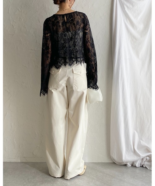 She's Closet(シーズクローゼット)の「長袖 シースルー/シアー スカラップレースブラウス 花柄トップス(シャツ/ブラウス・レディース・ブラック/アイボリー・FREE)」の18枚目の写真