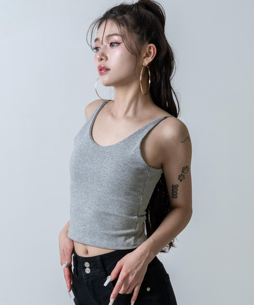 ANAP（アナップ）の「カップ付 クロップド バックオープン キャミソール（キャミソール・レディース・グレー/ブラック/ホワイト・F）」の16枚目の写真