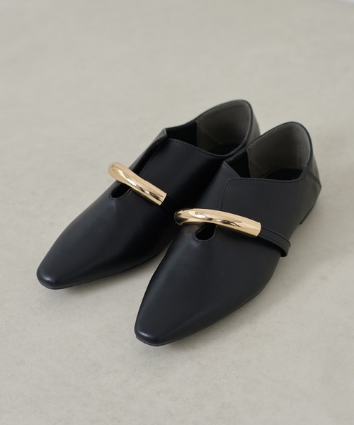 apres jour clair(アプレジュールクレア)の「【apres jour clair】ゴールドモチーフフラットシューズ(パンプス・レディース・アイボリー/ブラック・LARGE/SMALL/MEDIUM/X-LARGE)」の7枚目の写真