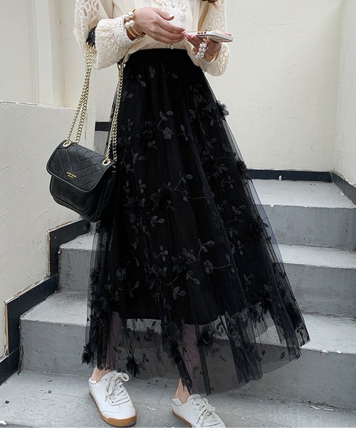 AMAJI（アマジ）の「刺繍チュールロングスカート（スカート・レディース・ネイビー/ホワイト/ピンク/ブルー/ブラック・FREE）」の2枚目の写真