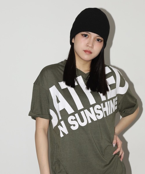 FUNALIVE(ファンアライブ)の「前後BIGロゴVネックオーバーサイズT 半袖(Tシャツ/カットソー・レディース・ブラック/カーキ/ネイビー・L)」の1枚目の写真
