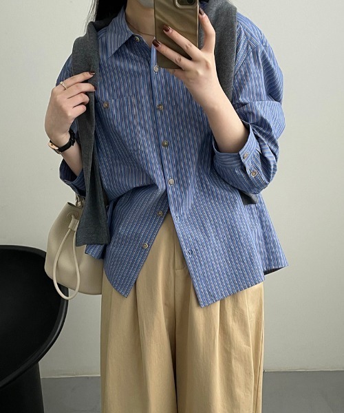 semplice(センプリチェ)の「ストライプ柄 オーバーサイズ シャツ(シャツ/ブラウス・レディース・ブルー/ホワイト・F)」の20枚目の写真
