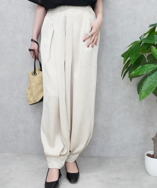 SELECT LEVERY(セレクトリベリー)の「サテンパンツ(その他パンツ・レディース・ミント/ライトベージュ/ブラック・MEDIUM)」の1枚目の写真