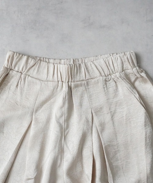 SELECT LEVERY(セレクトリベリー)の「サテンパンツ(その他パンツ・レディース・ミント/ライトベージュ/ブラック・MEDIUM)」の21枚目の写真