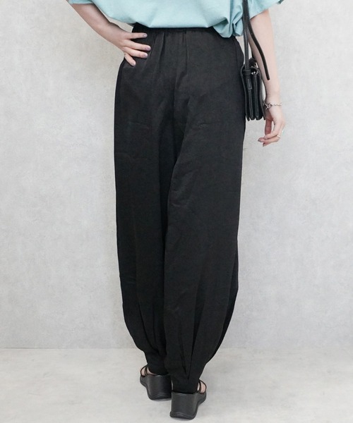 SELECT LEVERY(セレクトリベリー)の「サテンパンツ(その他パンツ・レディース・ミント/ライトベージュ/ブラック・MEDIUM)」の5枚目の写真