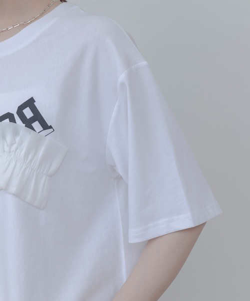 Eimee Law（エイミーロウ）の「ウェーブフリルロゴプリントTシャツ（Tシャツ/カットソー・レディース・オフホワイト/サックスブルー/ライトベージュ/ブラック・FREE）」の16枚目の写真