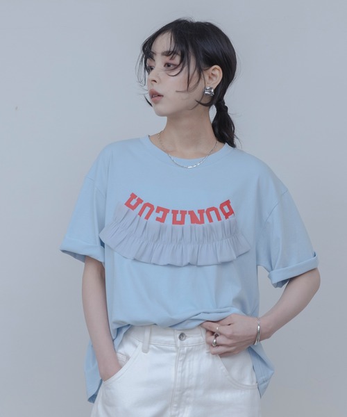 ウェーブフリルロゴプリントTシャツ Eimee Law│Eimee Law & LHELBIE