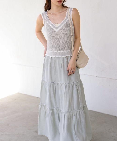 Bab(バブ)の「【S・Mサイズ展開】ニットドッキングティアードワンピース(ワンピース・レディース・ベージュ/ブラック/ライトグリーン・SMALL/MEDIUM)」の3枚目の写真