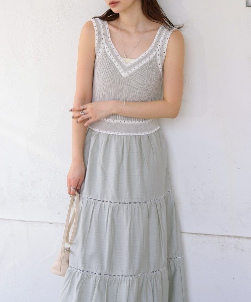 Bab(バブ)の「【S・Mサイズ展開】ニットドッキングティアードワンピース(ワンピース・レディース・ベージュ/ブラック/ライトグリーン・SMALL/MEDIUM)」の13枚目の写真