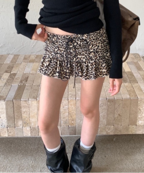 Vipoa（ヴィポア）の「leopard mini skirt（スカート・レディース・ブラウン・FREE）」の4枚目の写真