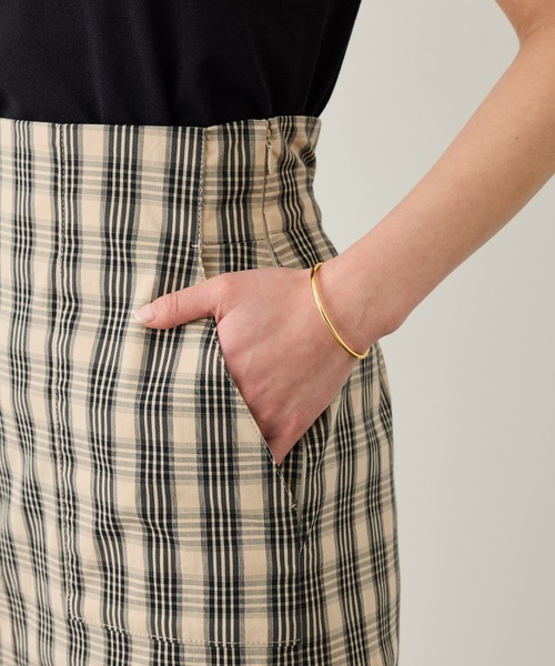 ROPE'（ロペ）の「[美人スカート]【DEVEAUX(デヴォー)】別注ハイストレッチチェックポケット付きタイトスカート/イージーケア/26SS（スカート・レディース・ベージュ・36/38）」の13枚目の写真