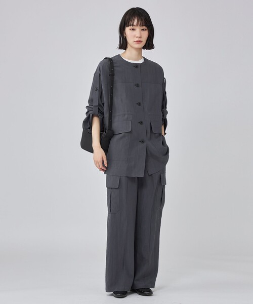 CAST:（キャストコロン）の「ロールアップシャツジャケット（ノーカラージャケット・レディース・オフホワイト/グレー系その他2/グリーン系その他7・M）」の13枚目の写真