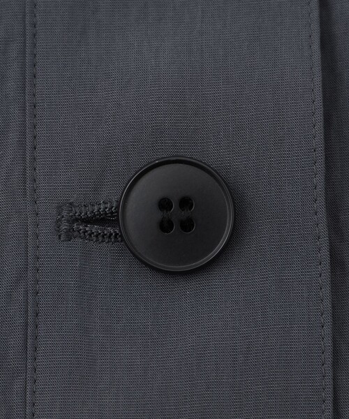 CAST:（キャストコロン）の「ロールアップシャツジャケット（ノーカラージャケット・レディース・オフホワイト/グレー系その他2/グリーン系その他7・M）」の5枚目の写真