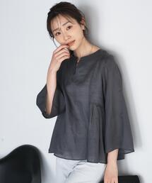 【接触冷感/麻混/洗える】ドライタッチキーネックブラウス