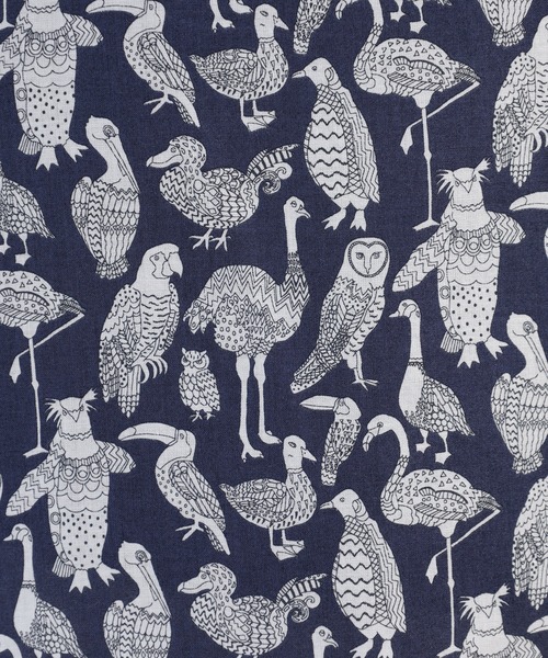 BRODIAEA(ブローディア)の「BRODIAEA リバティープリント鳥柄Tシャツ 日本製 半袖(Tシャツ/カットソー・レディース・ネイビー/イエロー/オフホワイト・40)」の8枚目の写真