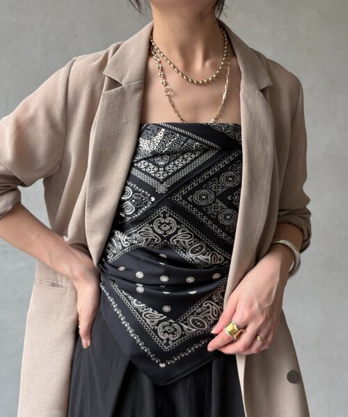 DouDou(ドゥドゥ)の「ペイズリー柄スカーフ(ストール/ショール・レディース・カーキ/ブラック・FREE)」の6枚目の写真