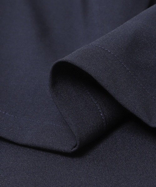 URBAN RESEARCH DOORS(アーバンリサーチドアーズ)の「『UR TECH』完声/涼ドルマン半袖シャツ(シャツ/ブラウス・レディース・ベージュ/ネイビー・FREE)」の3枚目の写真