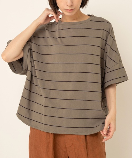 RNA-N(アールエヌエーエヌ)の「M2654 ボーダールーズT(Tシャツ/カットソー・レディース・ブラウン/ブラック×グリーン/ホワイト×ブラック/サックスブルー/キャメル/グレー/チョコ/ホワイト×レッド・FREE)」の5枚目の写真