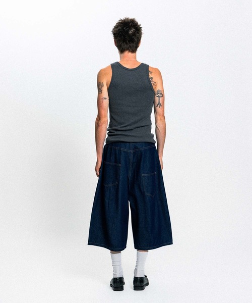 Elanque(エランク)の「wide denim shorts / ワイドデニムハーフパンツ(デニムパンツ・メンズ・インディゴブルー/ブルー・MEDIUM/LARGE)」の15枚目の写真