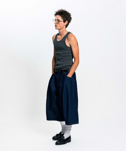 Elanque(エランク)の「wide denim shorts / ワイドデニムハーフパンツ(デニムパンツ・メンズ・インディゴブルー/ブルー・MEDIUM/LARGE)」の18枚目の写真