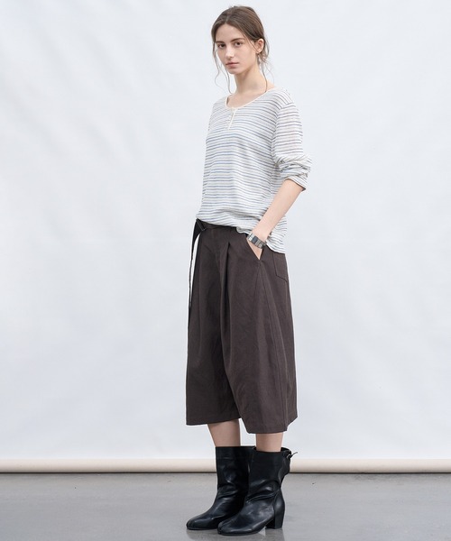 tageechita(タジチタ)の「【tageechita】ニュアンスボーダー Uネックロングスリーブトップス(Tシャツ/カットソー・レディース・ホワイト×ブルー/ホワイト×ブラック・L/M/S)」の13枚目の写真