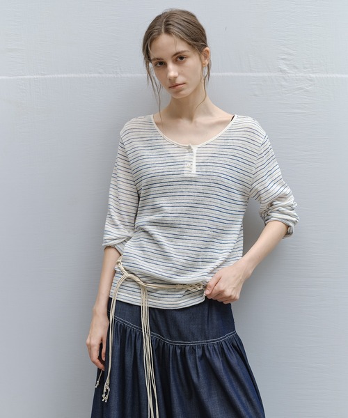 tageechita(タジチタ)の「【tageechita】ニュアンスボーダー Uネックロングスリーブトップス(Tシャツ/カットソー・レディース・ホワイト×ブルー/ホワイト×ブラック・L/M/S)」の20枚目の写真