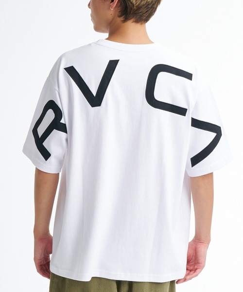 RVCA(ルーカ)の「RVCA BACK SIDE ARCH SS(Tシャツ/カットソー・メンズ・チャコール/ホワイト・M/L)」の6枚目の写真