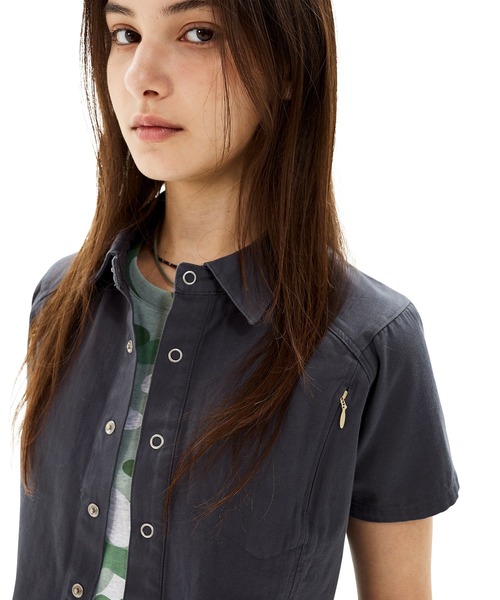 SUNLOVE（サンラブ）の「W Wave Herringbon Shirt（シャツ/ブラウス・レディース・ネイビー/カーキ/ブラウン/ローズ・S/M）」の21枚目の写真