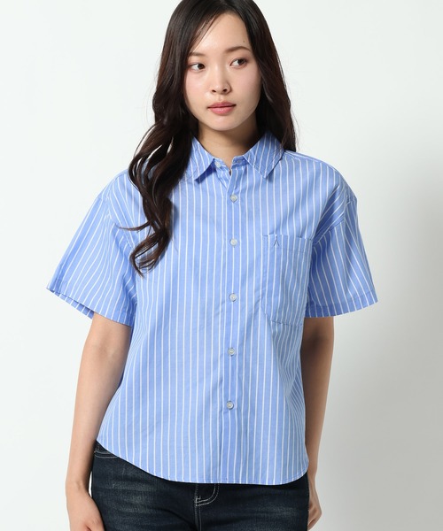 ALAND(エーランド)の「【UNISEX】ALAND/ストライプ半袖シャツ(シャツ/ブラウス・レディース・ブラック/ブルー・LARGE/SMALL)」の1枚目の写真