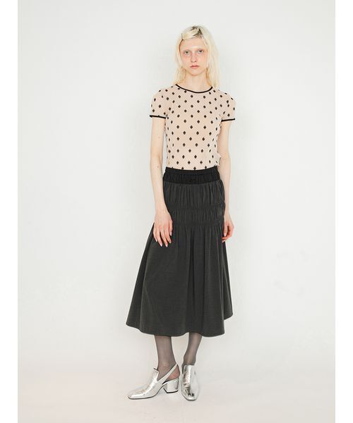 SORIN(ソリン )の「Double Waist Shirring Skirt/ダブルウエスト シャーリングスカート(スカート・レディース・イエロー/ライトグレー/ダークグレー・38/36)」の4枚目の写真