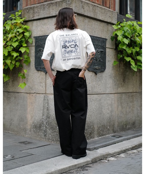 RVCA(ルーカ)の「RVCA メンズ EXOTIC BOX TEE Tシャツ 【2026年夏モデル】/ルーカバックプリント半袖Tシャツ(Tシャツ/カットソー・メンズ・ブルー系その他/ブラック系その他2/レッド系その他/オフホワイト/ブラック・SMALL/MEDIUM/LARGE/X-LARGE)」の7枚目の写真
