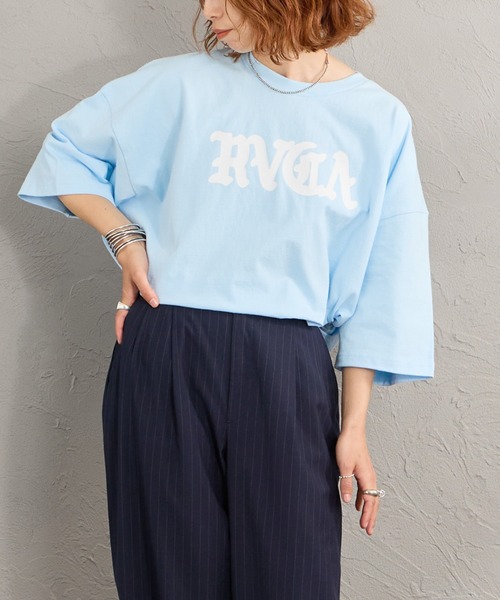 RVCA（ルーカ）の「[RVCA/ルーカ] SUPER WIDE バックロゴプリント ショートスリーブTシャツ（Tシャツ/カットソー・レディース・ブラック/サックスブルー/ホワイト・M/L/XL）」の3枚目の写真