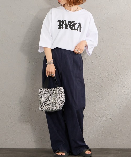 RVCA（ルーカ）の「[RVCA/ルーカ] SUPER WIDE バックロゴプリント ショートスリーブTシャツ（Tシャツ/カットソー・レディース・ブラック/サックスブルー/ホワイト・M/L/XL）」の4枚目の写真