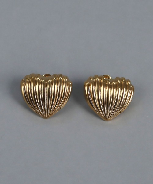 abaskdesign(アバスクデザイン)の「金属アレルギー対応 大ぶりハートピアス(ピアス(両耳用)・レディース・ゴールド/シルバー・FREE)」の10枚目の写真