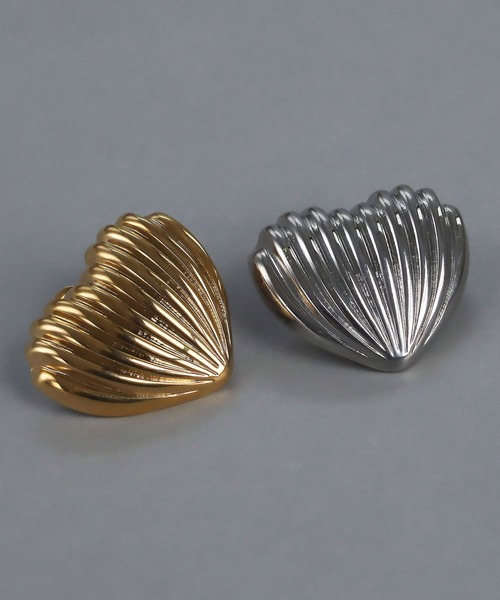 abaskdesign(アバスクデザイン)の「金属アレルギー対応 大ぶりハートピアス(ピアス(両耳用)・レディース・ゴールド/シルバー・FREE)」の16枚目の写真