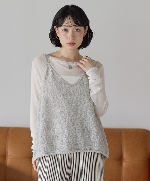 HEART MARKET(ハートマーケット)の「テープヤーンニットキャミベスト(ベスト・レディース・グレー/ブラウン/ブラック/ナチュラル・FREE)」の3枚目の写真