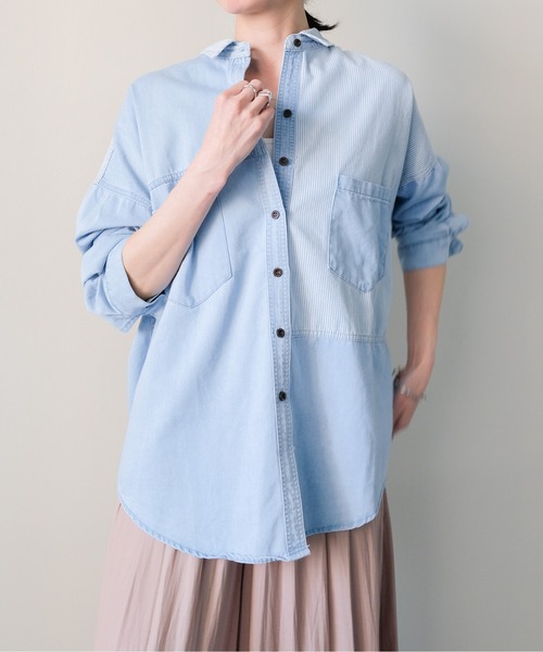 DOLLUPOOPS(ドールアップウップス)の「Denim Stripe Relaxed Shirt(デニムストライプ切替シャツ)(シャツ/ブラウス・レディース・ライトブルー・FREE)」の12枚目の写真