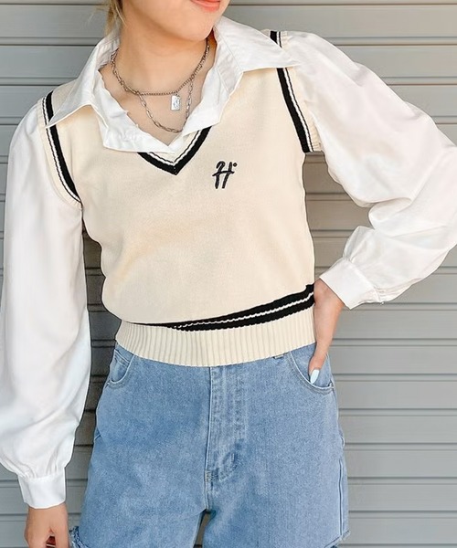 GORGE(ゴージ)の「レイヤードベスト+シャツ(シャツ/ブラウス・レディース・ベージュ/ブラック・F)」の12枚目の写真