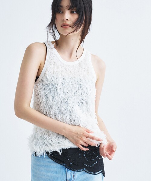 CODE A（コードエー）の「IRONING｜feather tulle tank（タンクトップ・レディース・オフホワイト・00）」の2枚目の写真