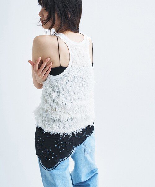 CODE A（コードエー）の「IRONING｜feather tulle tank（タンクトップ・レディース・オフホワイト・00）」の3枚目の写真